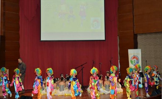 Tuzla Belediyesi Bilgi Evleri´nden Yıl Sonu Gösterisi