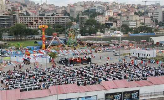 KAĞITHANE´DE RAMAZAN HEYECANI MAHALLE İFTARLARIYLA BAŞLIYOR