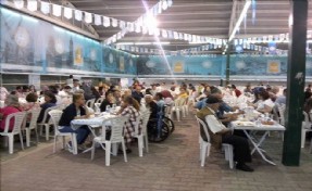 Ramazan´ın İlk Günü ?Sevgi Sofrası?nda Buluştular