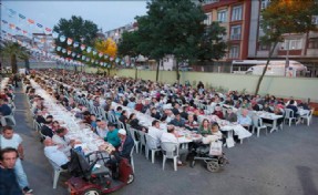 İLK İFTAR SOFRASI GÜLTEPE´DE KURULDU