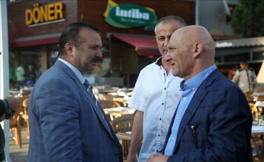 Başkan Altınok Öz, Kartallıları Ramazanda da Yalnız Bırakmadı