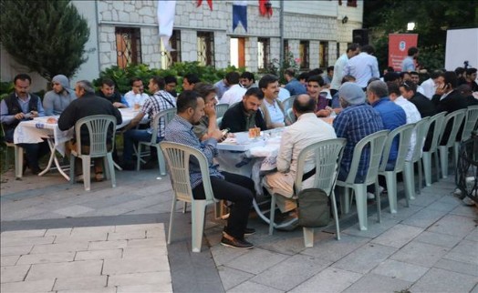 Afrika Balkan ve Ortadoğulu Mezun Öğrenciler İftarda Buluştu