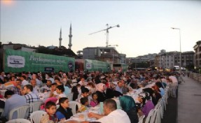 Alibeyköy´de Farklı ve Anlamlı Bir İftar