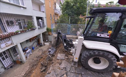 Maltepe Belediyesi´nden Duvarına Çöken Okula Anında Müdahale