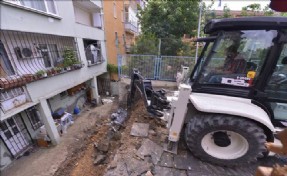 Maltepe Belediyesi´nden Duvarına Çöken Okula Anında Müdahale