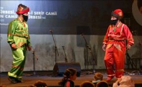 Maltepe´de İftar Sonrası Karagöz-Hacivat Coşkusu