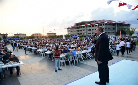 Başkan Erdem STK´lar İle İftarda Buluştu