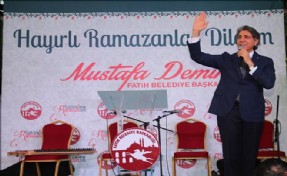 Karagümrük Meydanı İftarla Coştu