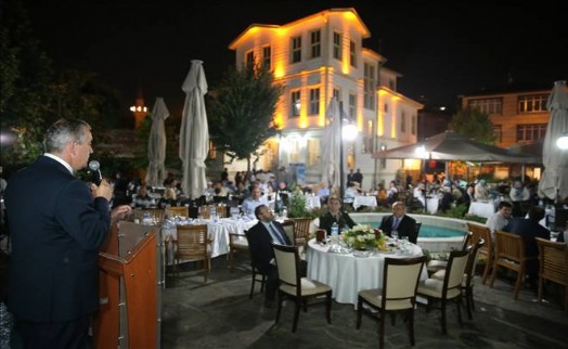 Başkan Aydın Şehit Yaakınları ile İftarda Buluştu