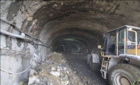 KAĞITHANE, METROYLA ULAŞIMIN MERKEZİ OLUYOR