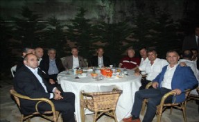 Başkan Altınok Öz, Balkanlılarla İftarda Bir Araya Geldi
