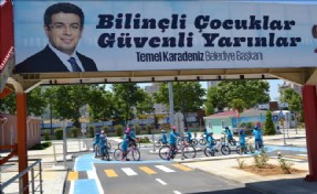 ÇOCUKLARA BİSİKLET EĞİTİMİ