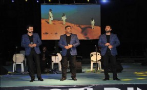 - GRUP DERGAH, İLAHİLERİNİ GAZİOSMANPAŞALILAR İÇİN SÖYLEDİ