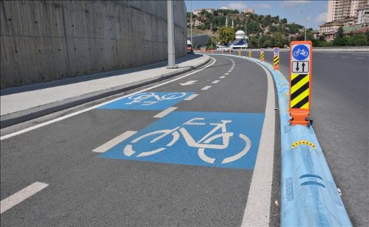 GAZİOSMANPAŞA´DAN EMİNÖNÜ´NE 15 KİLOMETRELİK ?BİSİKLET YOLU´