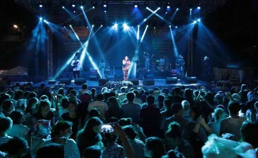 KOYUNCU SARIYER´DE KARADENİZ RÜZGARI ESTİRDİ