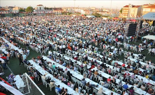 GAZİOSMANPAŞA´DA RAMAZAN BİR BAŞKA GÜZEL YAŞANDI