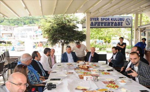 SARIYER SPOR KULÜBÜ YÖNETİMİNDEN BAŞKAN GENÇ´E TEŞEKKÜR