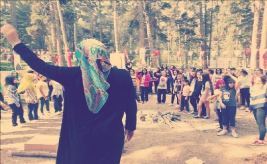 Kız Öğrenciler Bolu Aladağ Kampında Neşe İçinde