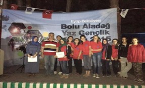 Başkan Aydın Bolu Yaz Kampı´nda gençlerle buluştu
