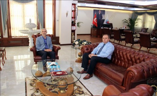 KAYMAKAM GÖÇ KAĞITHANE BELEDİYESİ´Nİ ZİYARET ETTİ