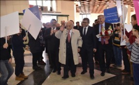 FUAT SEZGİN ÜSKÜDAR´DA ÖĞRENCİLERLE BULUŞTU
