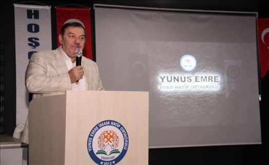 YUNUS EMRE İÇİN KONFERANS SALONU