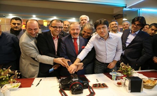 BAŞKAN AYDINER, GAZETECİLERİ AĞIRLADI
