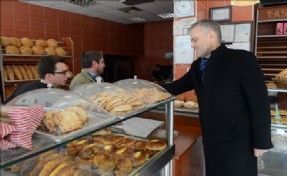 BAŞKAN POYRAZ TAŞDELEN´DE ESNAF ZİYARETİ YAPTI