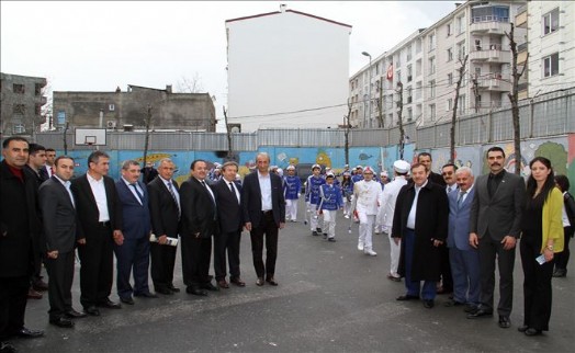 BAŞKAN KADIOĞLU BANDO İLE KARŞILANDI