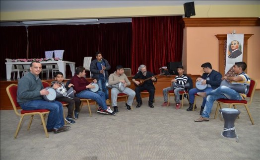 SPOR, SANAT VE EĞİTİM BEYLİKDÜZÜ´NDE İÇ İÇE