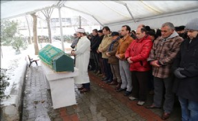 Başkan Akgün, Sinan Meydan´ı Acı Gününde Yalnız Bırakmadı