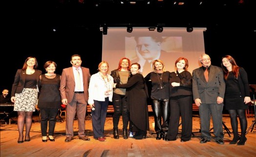 KURSİYERLER, NAZIM HİKMET´TEN SÖYLEDİ