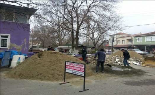 ÇATALCA BELEDİYESİ, İNCEĞİZ MAHALLESİ´NDEKİ ÇALIŞMALARINI SÜRDÜRÜYOR