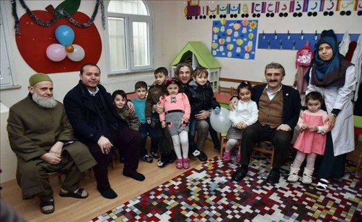 Başkan Demircan Öğrencilerin Karne Sevincine Ortak Oldu