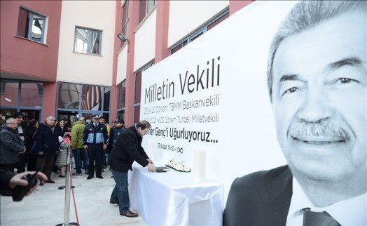 Kamer Genç İçin Taziye Defteri Açıldı