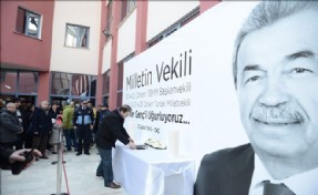 Kamer Genç İçin Taziye Defteri Açıldı
