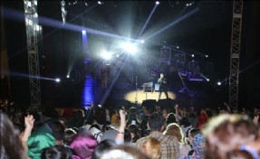 Zeytinburnu´nda Yusuf Güney´den Gençlere Konser Ziyafeti
