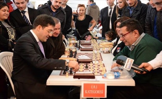 BEŞİKTAŞ´TA UĞUR MUMCU SATRANÇ TURNUVASI 2 GÜN SÜRECEK