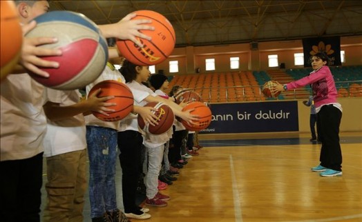 Spor, Kardeşlik Köprüsü Olacak