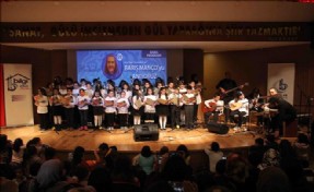Barış Manço Vefatının 17. Yıldönümünde Bağcılar´da Anıldı