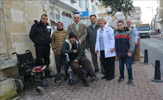 Başkan Akgün Bir Engelliyi Daha Sevindirdi