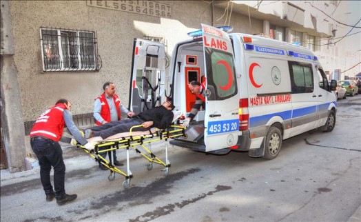 GAZİOSMANPAŞA BELEDİYESİ, DİYALİZ HASTALARI, ENGELLİ VE YAŞLILARA ÜCRETSİZ SERVİS HİZMETİ SAĞLIYOR