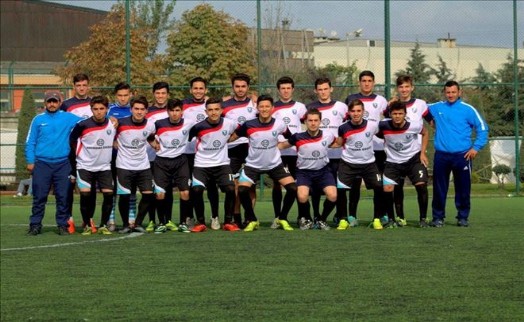 KÜÇÜKÇEKME´DEN 3 TAKIM TÜRKİYE ŞAMPİYONASINDA