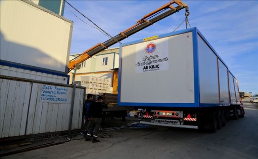 Maltepe´den Bingöl´e Deprem Yardımı