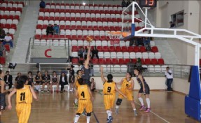 ÇEKMEKÖY´DEN KOLAY GALİBİYET