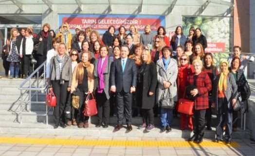 KONAK BELEDİYESİ´NDEN BAŞKAN IŞIKLAR´A ZİYARET