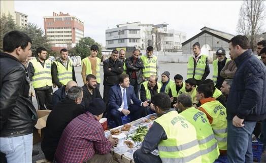 Başkan Kılıç´tan Kağıt Toplayıcılarına Sürpriz Ziyaret