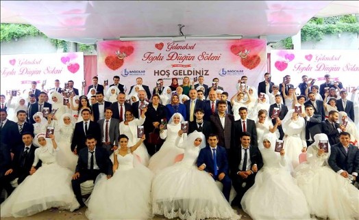 Bağcılar´da 14 Şubat´ta 50 Çifte 10´ar Dakika Arayla Nikah Kıyılacak