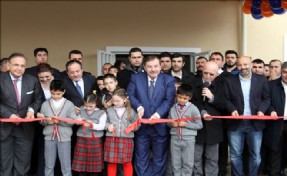 ESENYURTLU MİNİKLER, YENİ OKULLARINA KAVUŞMANIN SEVİNCİNİ YAŞADI