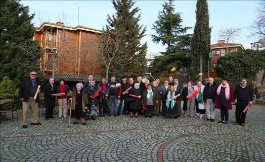 Eyüp Belediyesi Darülaceze Sakinlerini Bu Yıl da Unutmadı